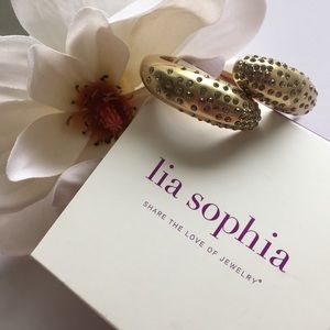 NWOT Lia Sophia "Diamond Dust" Cuff Bracelet